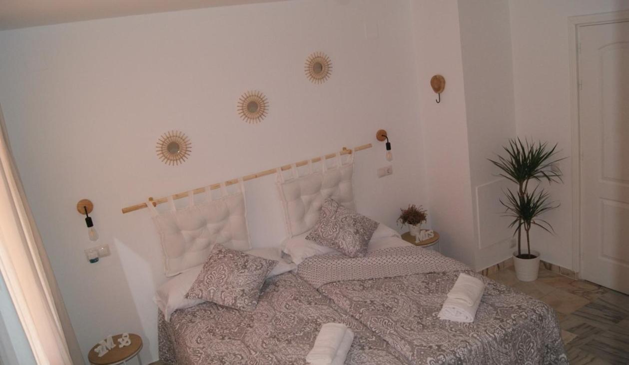 Sevilla Brisas Vip Valencina De La Concepcion Extérieur photo