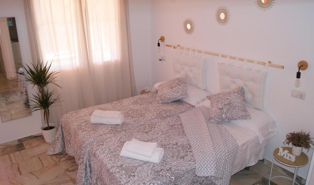 Sevilla Brisas Vip Valencina De La Concepcion Extérieur photo