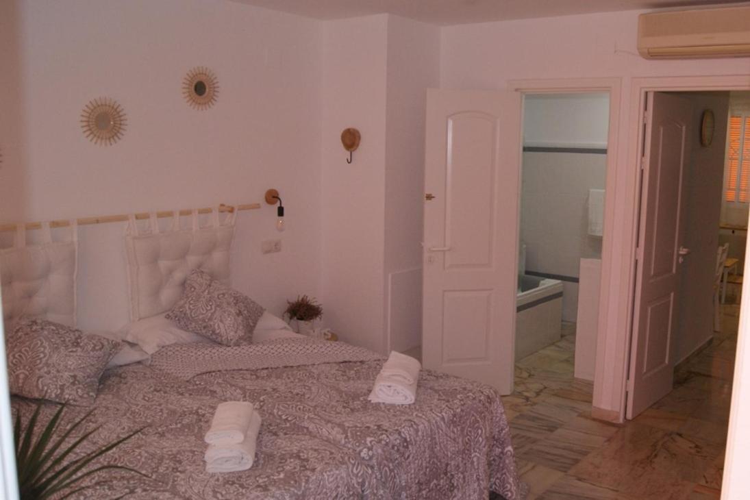 Sevilla Brisas Vip Valencina De La Concepcion Extérieur photo